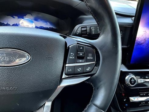 Used 2022 Ford Explorer Platinum w/ Equipment Group 601A image 14