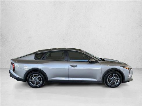 Used 2025 Kia K4 FWD image 4