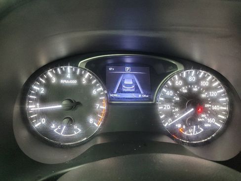 Used 2017 Nissan Pathfinder SL w/ SL Tech Package image 23