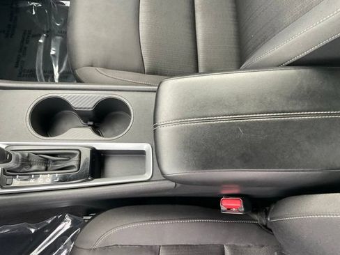 Used 2025 Nissan Altima 2.5 SV FWD image 20