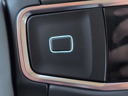 New 2026 Ford Expedition Active RWD image 22