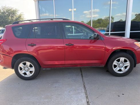Used 2010 Toyota RAV4 2WD image 4