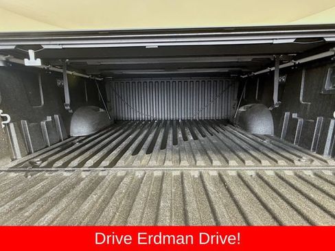 Used 2023 Toyota Tundra Platinum AWD/4WD image 34
