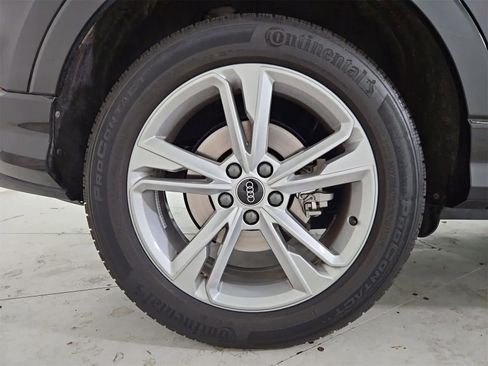 Used 2022 Audi Q3 2.0T Premium w/ Convenience Package image 13