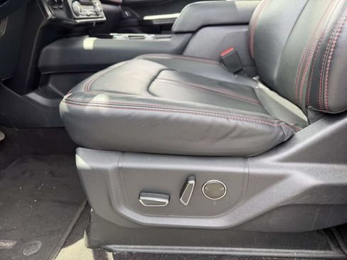 Used 2023 Ford Expedition Limited AWD/4WD image 19
