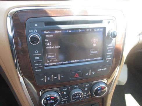 Used 2014 Buick Enclave Premium w/ Trailering Provision Package FWD image 30