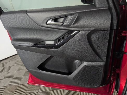 New 2026 Chevrolet Equinox LT w/ Convenience Package II image 23