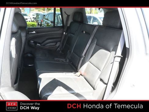 Used 2017 GMC Yukon SLT RWD image 19
