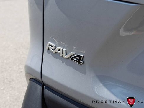 Used 2020 Toyota RAV4 LE w/ All Weather Liner Package AWD/4WD image 21