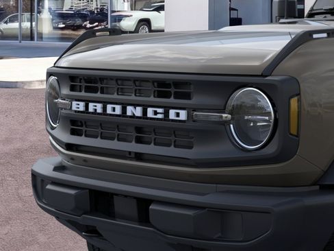 New 2026 Ford Bronco 4-Door AWD/4WD image 20