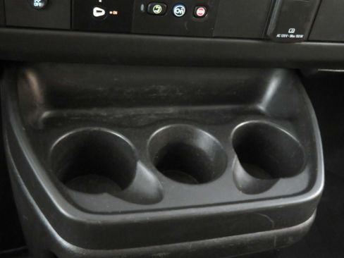 Used 2018 Chevrolet Express 3500 LT w/ LT Preferred Equipment Group RWD image 39