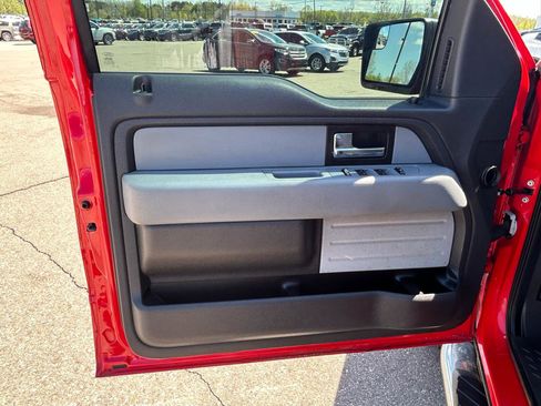 Used 2014 Ford F150 XLT w/ Equipment Group 302A Luxury AWD/4WD image 14