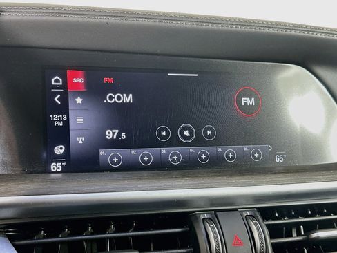 Used 2023 Alfa Romeo Stelvio Ti AWD/4WD image 21