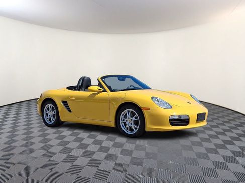 Used 2006 Porsche Boxster RWD image 4