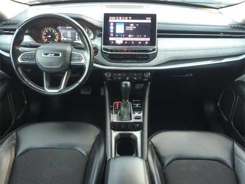 Certified 2022 Jeep Compass Latitude w/ Convenience Group image 2