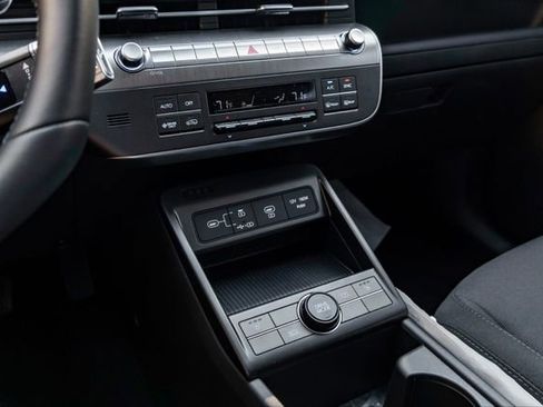 New 2025 Hyundai Kona SEL FWD image 16