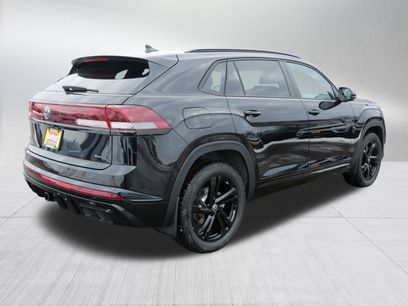 New 2026 Volkswagen Atlas Cross Sport SEL R-Line