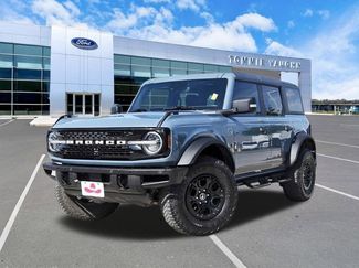 Used 2023 Ford Bronco Wildtrak video 1