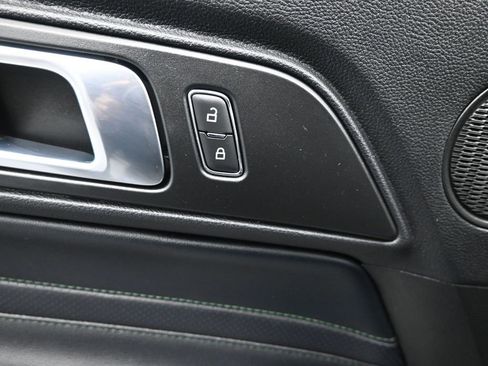 Used 2020 Ford Mustang Bullitt image 19