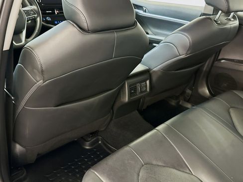 Used 2024 Toyota Camry XLE image 28