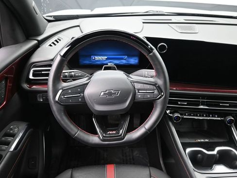 Used 2024 Chevrolet Traverse RS w/ LPO, Floor Liner Package image 23