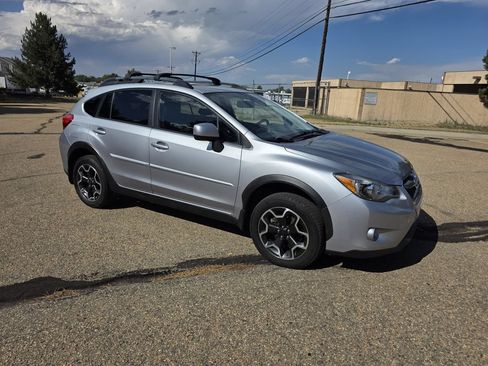 Used 2013 Subaru Crosstrek 2.0i Premium w/ Popular Pkg 2 AWD/4WD image 10