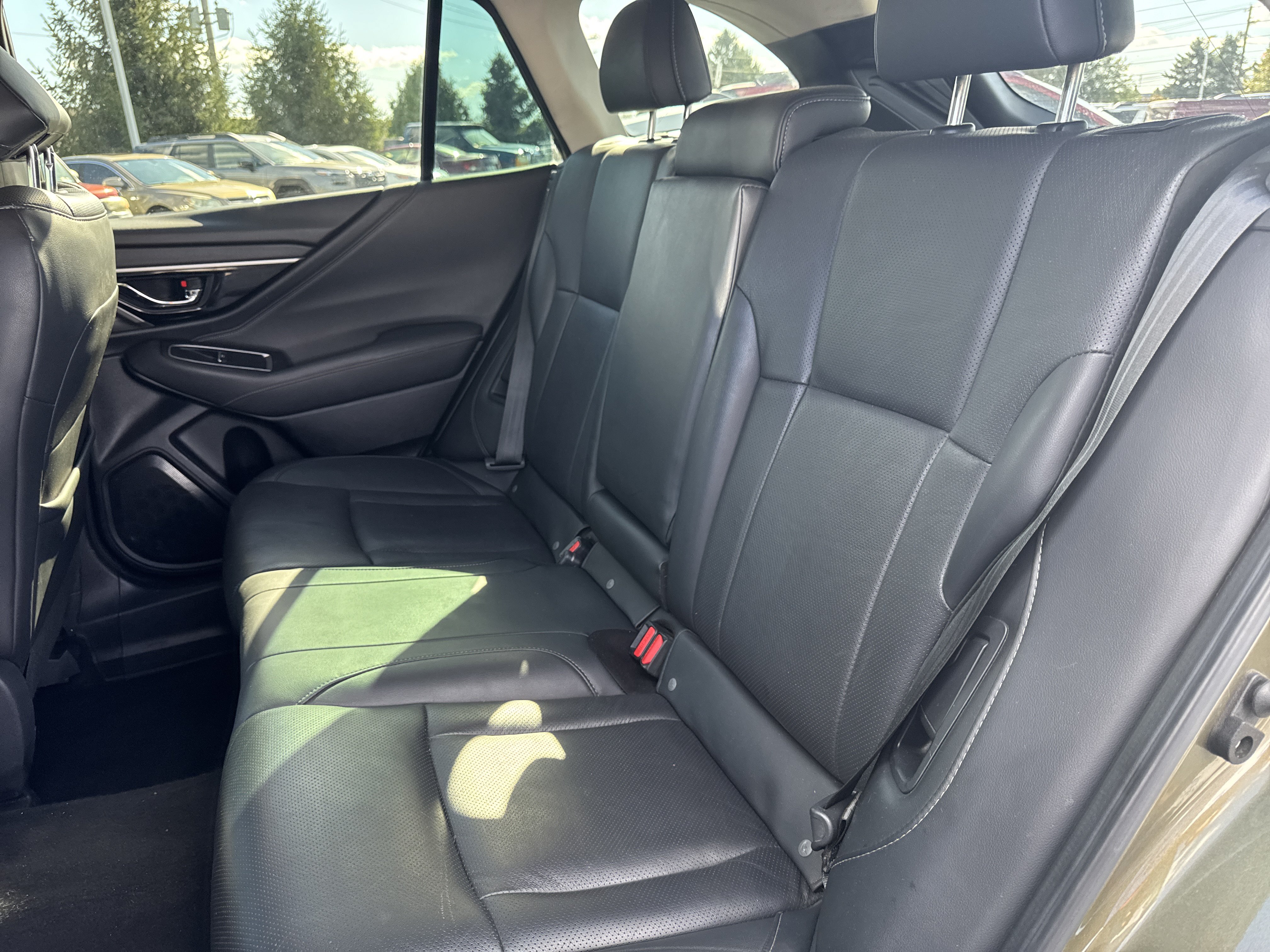 Used 2020 Subaru Outback Limited AWD/4WD image 20