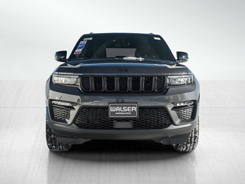New 2025 Jeep Grand Cherokee Limited image 2