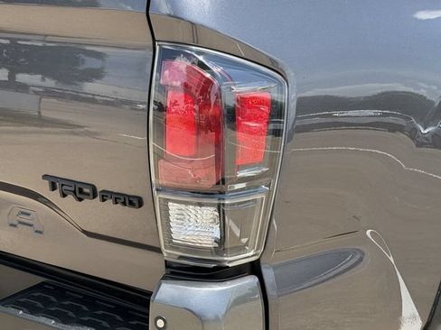 Used 2021 Toyota Tacoma TRD Pro AWD/4WD image 7