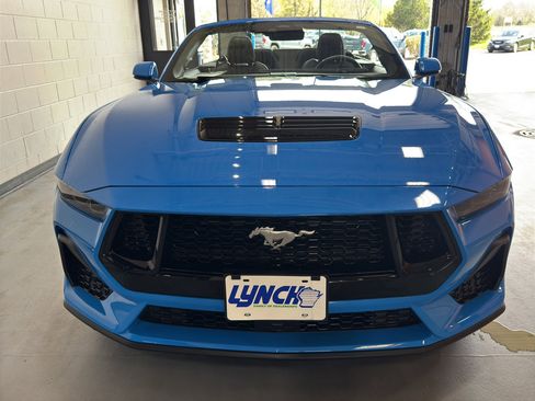 Used 2025 Ford Mustang GT Premium image 8