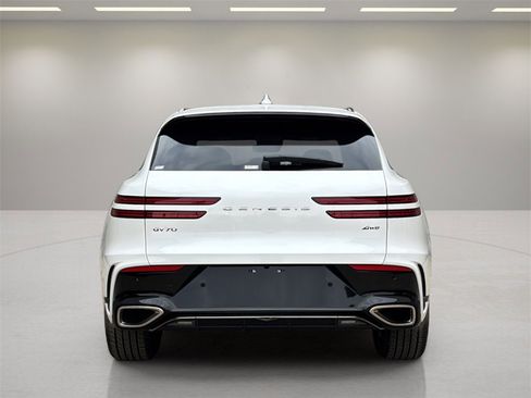 New 2026 Genesis GV70 2.5T Sport Prestige image 4