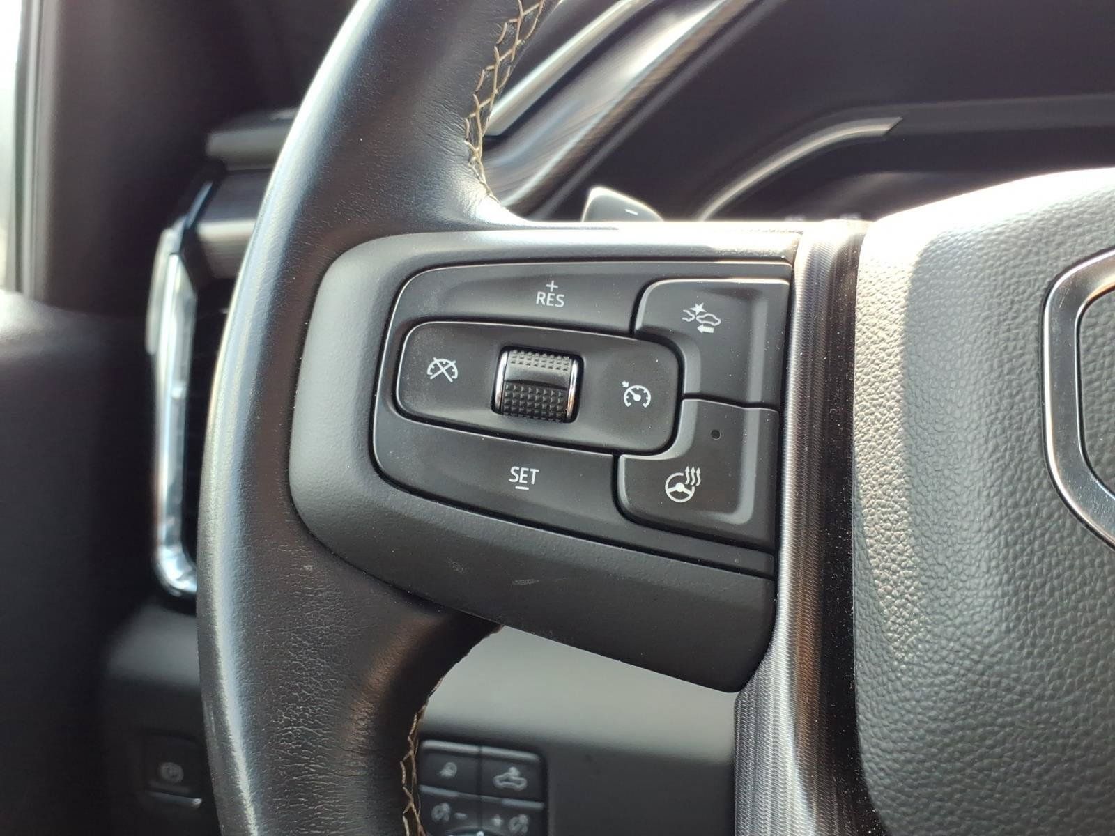 Used 2022 GMC Sierra 1500 Denali Ultimate AWD/4WD image 29