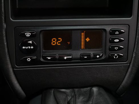 Used 1997 Porsche Boxster image 23