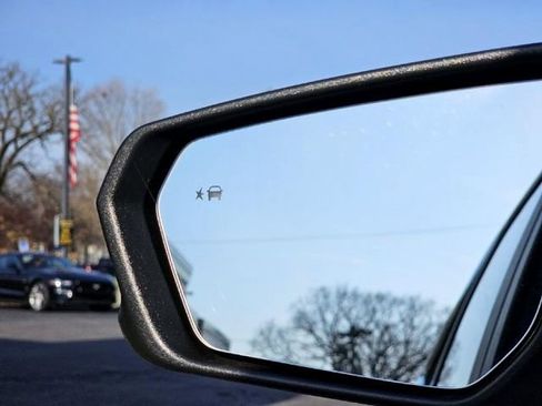 Used 2023 Chevrolet Equinox LT image 17