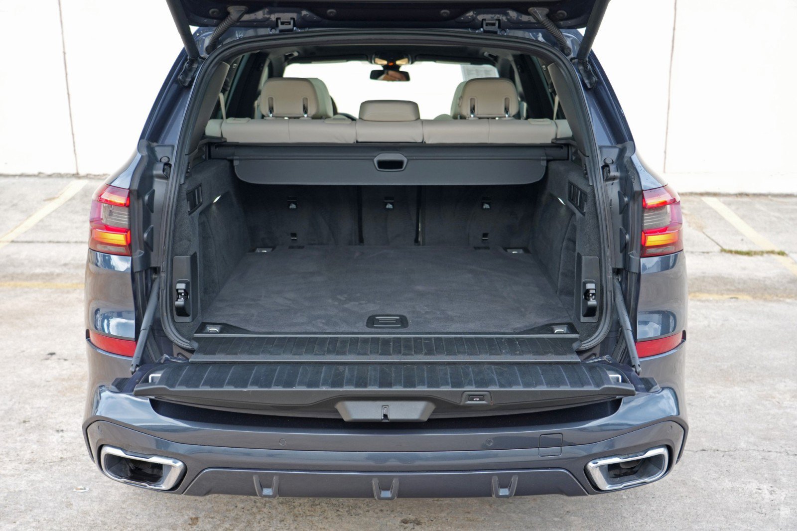 Used 2021 BMW X5 sDrive40i w/ M Sport Package RWD image 10