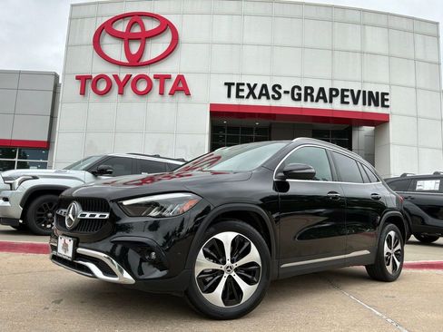 Used 2025 Mercedes-Benz GLA 250 image 2