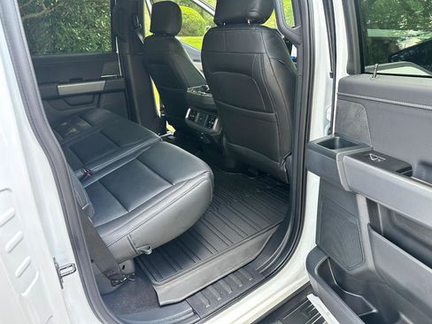 Used 2025 Ford F150 XLT w/ Equipment Group 301A Standard AWD/4WD image 18