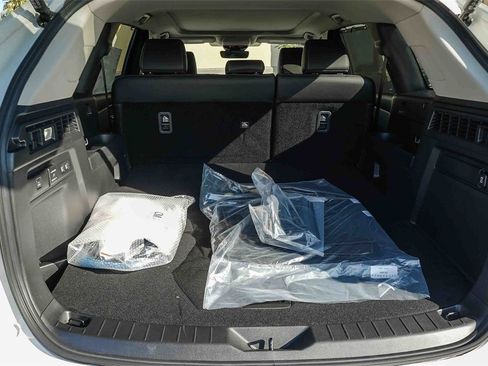 New 2025 MAZDA CX-70 Plug-In Hybrid w/ Premium Pkg image 29