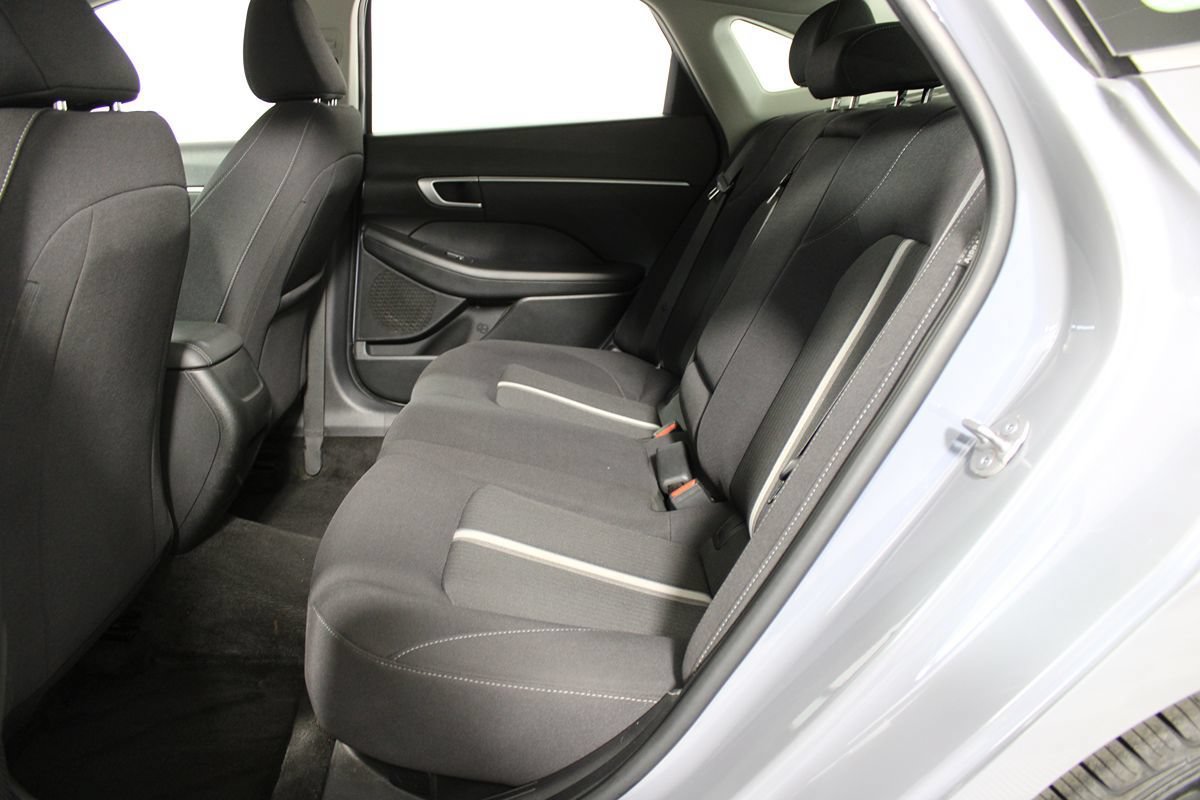 Used 2024 Hyundai Sonata SEL FWD image 19