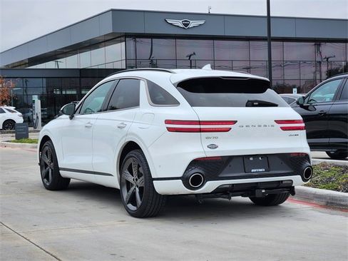 Used 2025 Genesis GV70 3.5T Sport w/ Sport Advanced Package image 4