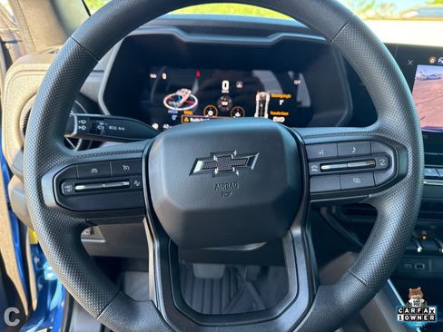 Certified 2025 Chevrolet Colorado Trail Boss w/ LPO, Tailgate Decal Package image 24