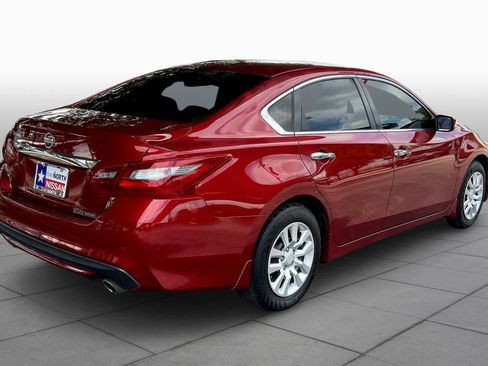 Used 2018 Nissan Altima 2.5 S w/ S Convenience Package FWD image 13