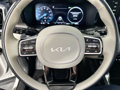 Used 2023 Kia Sorento SX Prestige AWD/4WD image 23