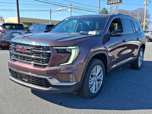 New 2026 GMC Acadia Elevation image 2