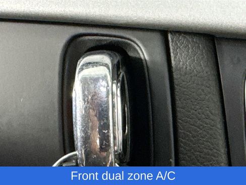 Used 2015 Audi A4 2.0T Premium image 21