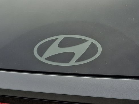 Used 2025 Hyundai Tucson SEL AWD/4WD image 34