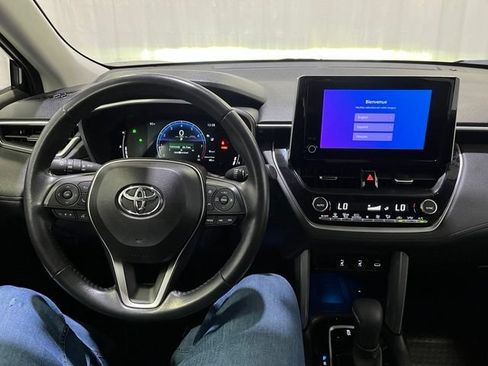 Certified 2023 Toyota Corolla Cross XLE w/ Convenience Package AWD/4WD image 21