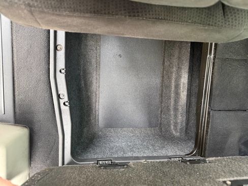 Used 2016 Dodge Grand Caravan SXT image 13