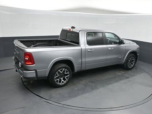 Used 2025 RAM 1500 Laramie image 30
