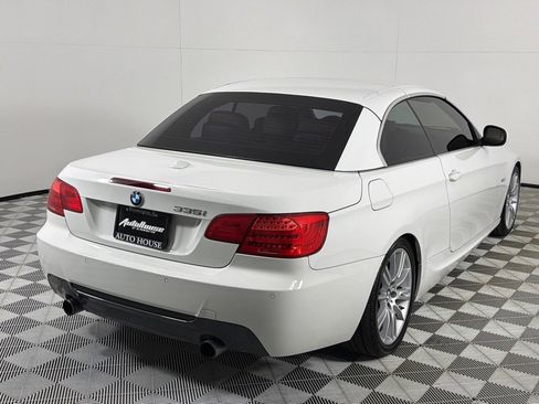 Used 2012 BMW 335i Convertible w/ M Sport Pkg image 14
